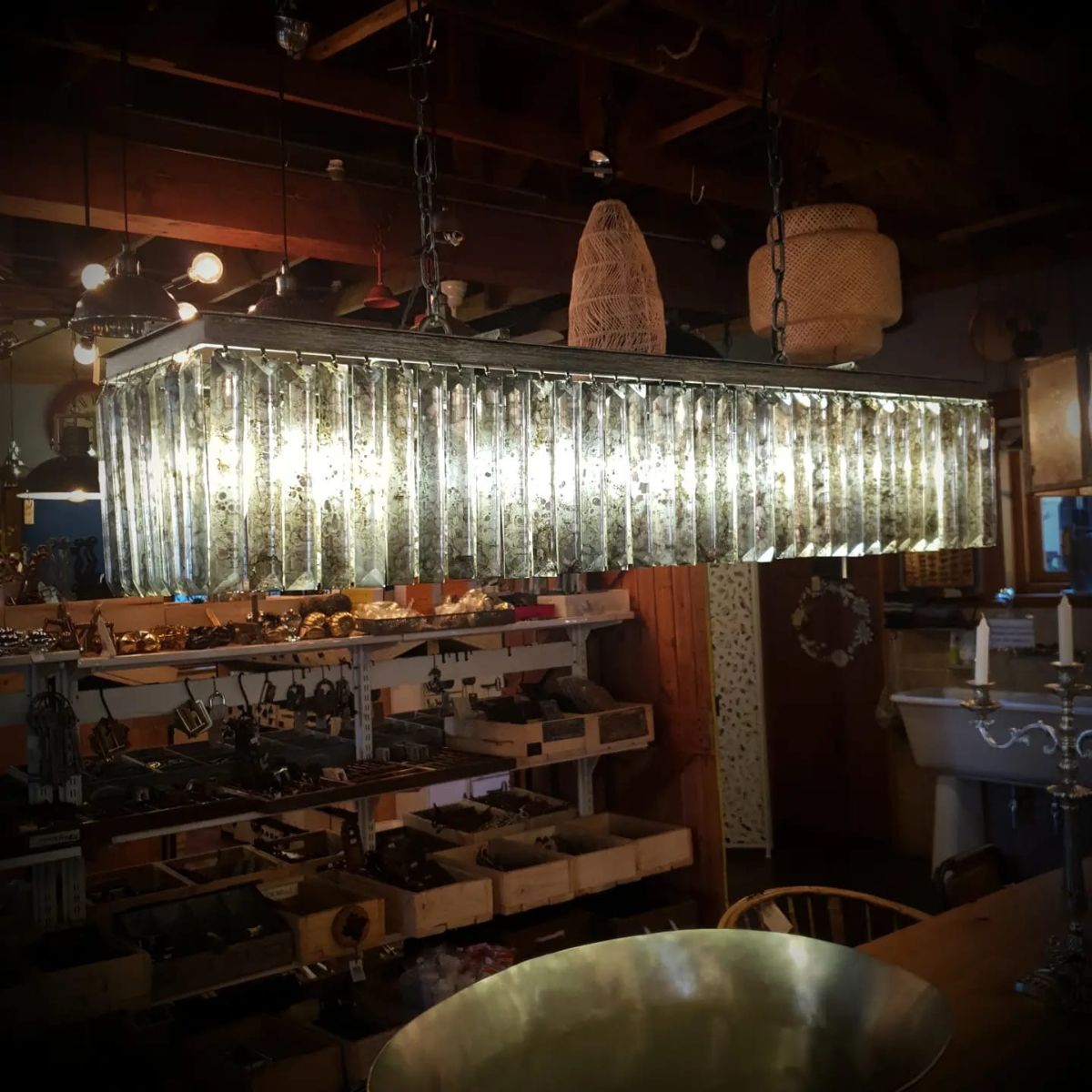 Crystal Feature light