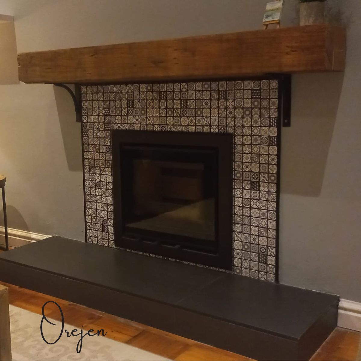 Mantel Pieces