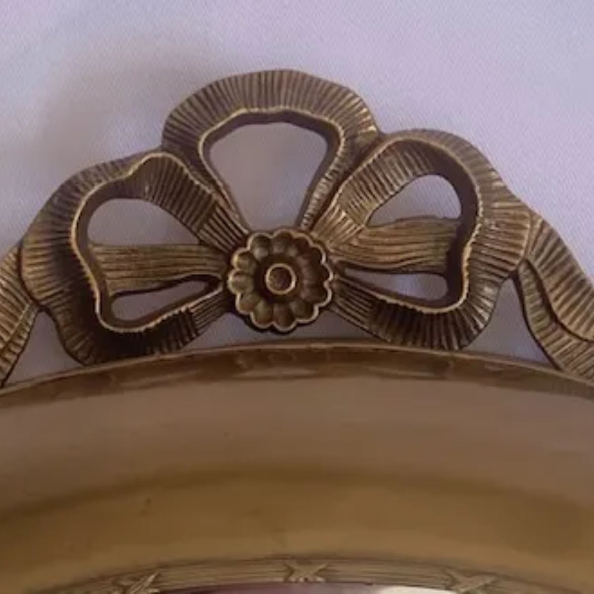 Bow Mirrow
