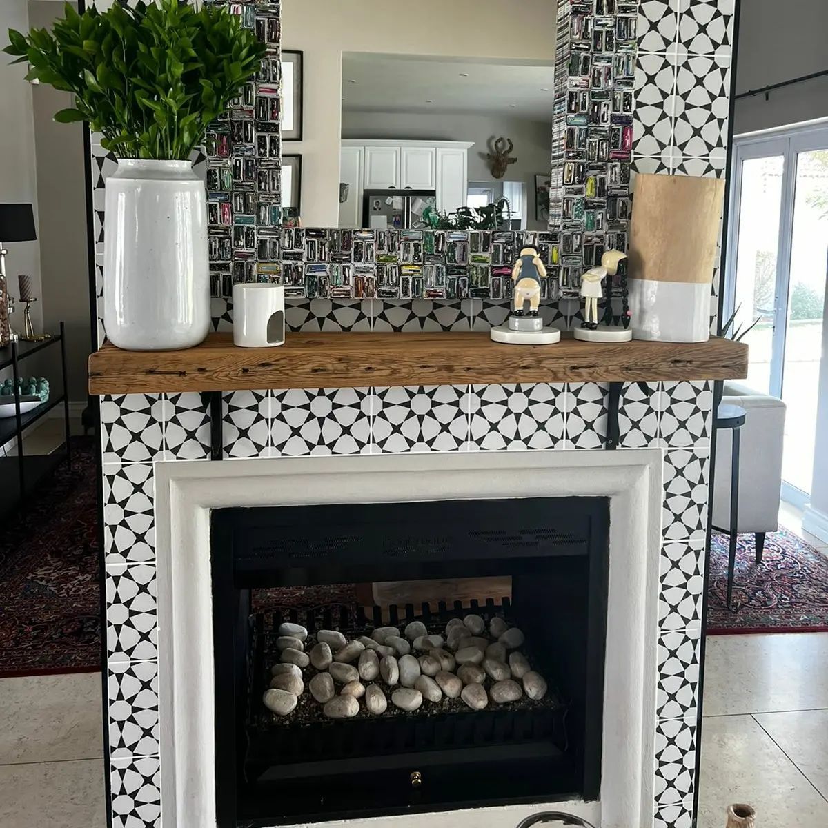 Mantel Pieces