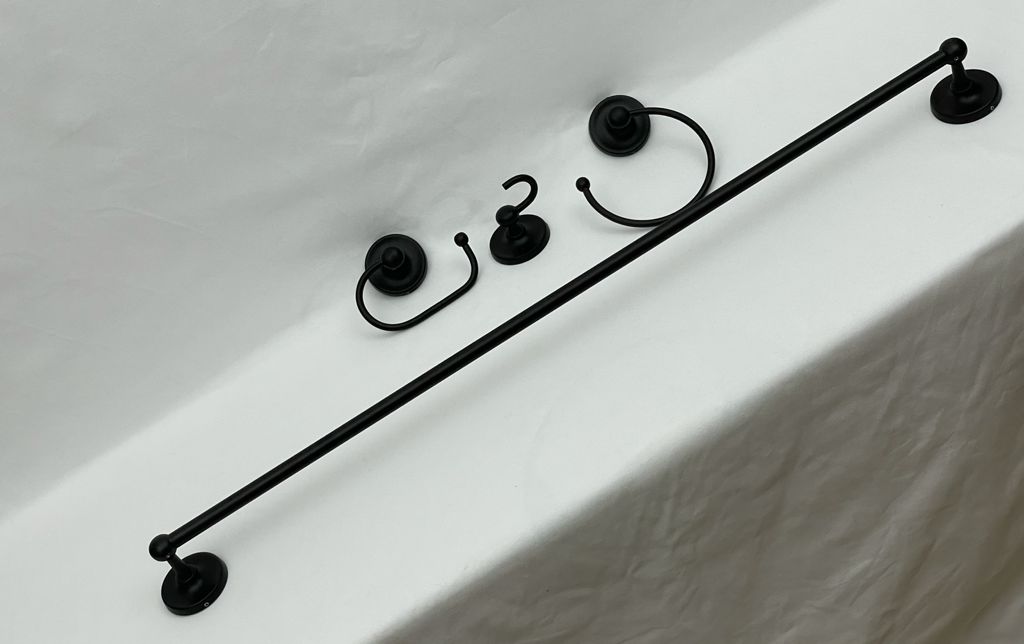 Black Towel Ring
