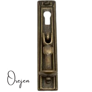 Long Oblong  Backplate 3 . With and without keyhole