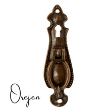Load image into Gallery viewer, Long Backplate 7. Traditional Drop Handle With top Keyhole and Without
