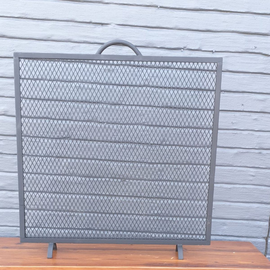 Fire Screens and Fire Accessories – Orejen