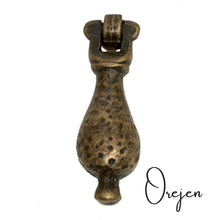 Load image into Gallery viewer, Backplate Oblong Hand beaten finish
