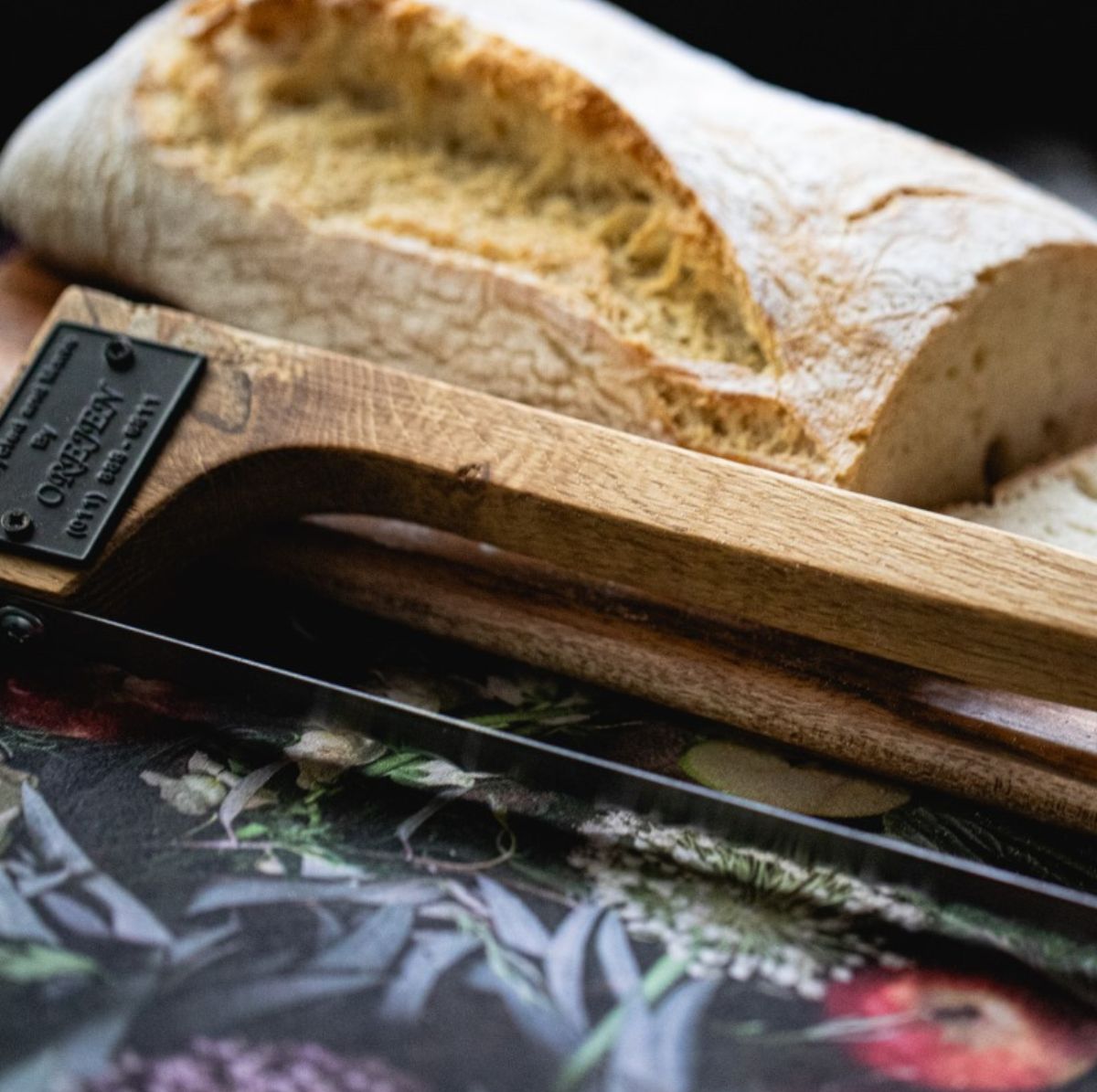 Bread Knife