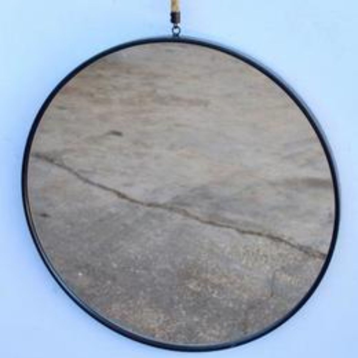 Mirror on a Rope – Orejen