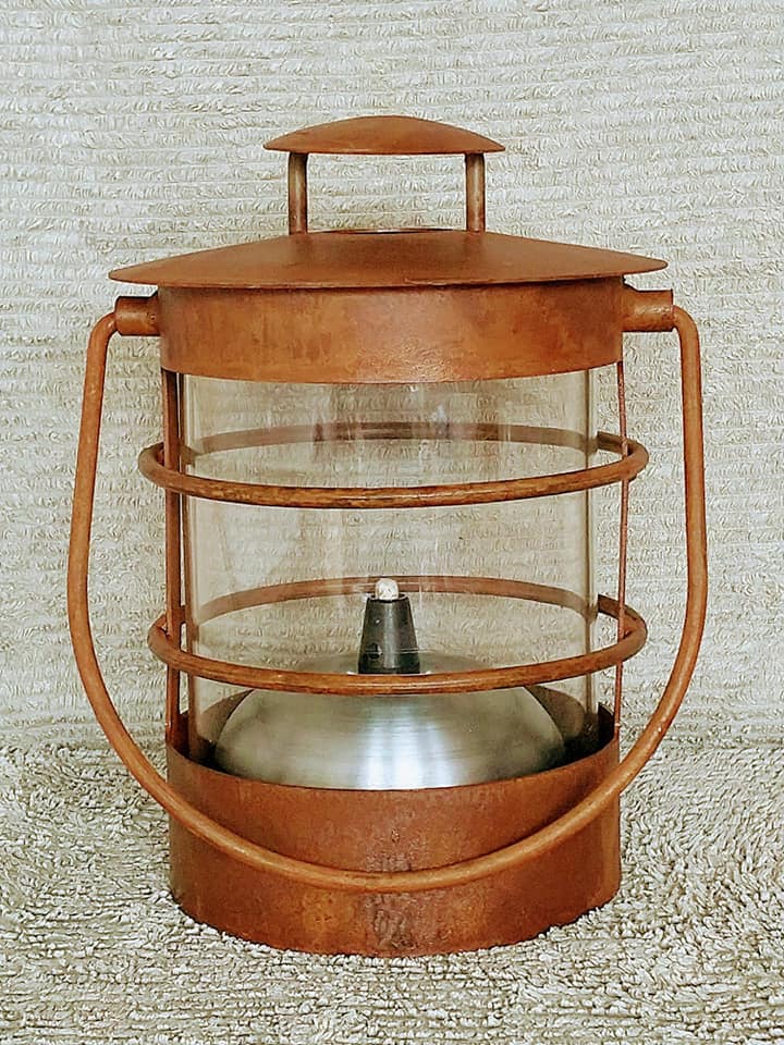 OIL LANTERN 1