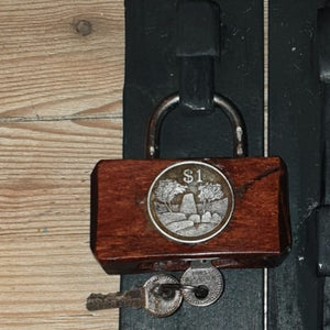 Barn Door handles - Lockable Bolt 3