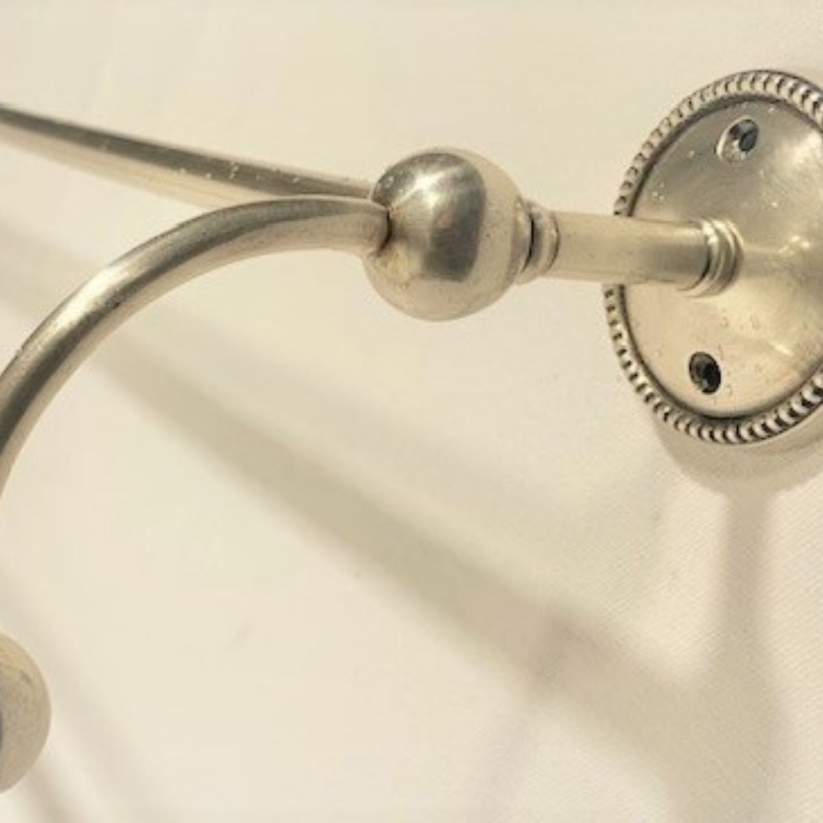 Beaded Round Back Double Towel Rail Pewter